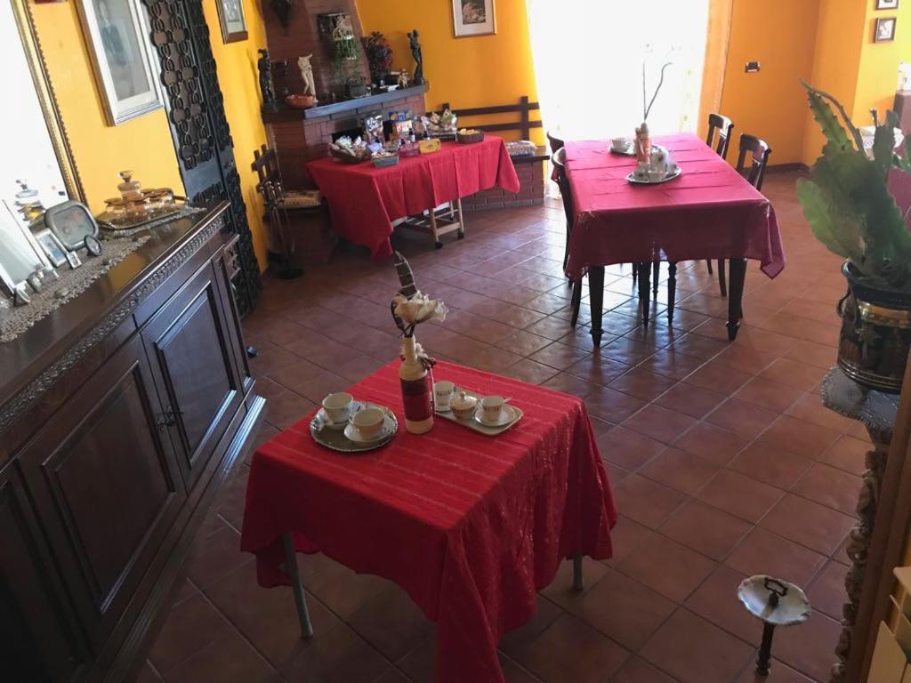 Mirella'S House Viaverona 아르데아 외부 사진